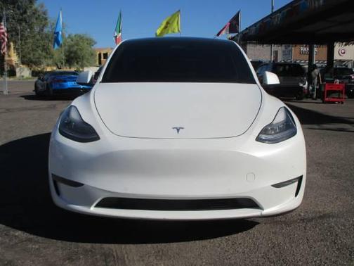 2021 Tesla Model Y Long Range Dual Motor All-Wheel Drive