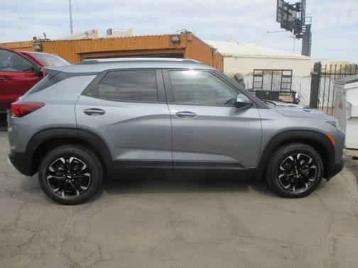 Satin Steel Metallic 2021 Chevrolet Trailblazer LT
