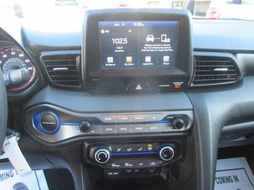 2019 Hyundai Veloster 2
