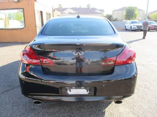 2011 INFINITI G37 Journey