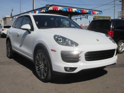2016 Porsche Cayenne Cayenne