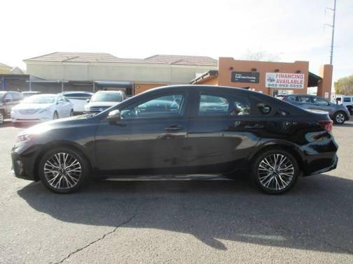 2022 Kia Forte GT-Line