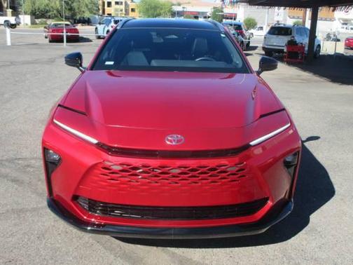 2025 Toyota Crown Signia Limited