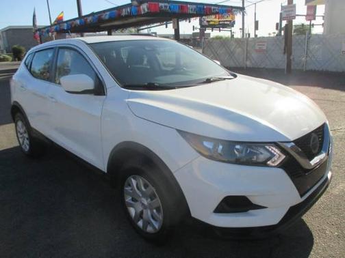 Glacier White 2020 Nissan Rogue Sport S