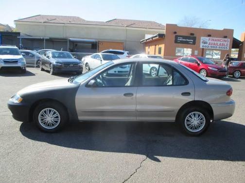 2003 Chevrolet Cavalier Base