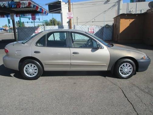 2003 Chevrolet Cavalier Base