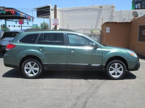 2014 Subaru Outback 2.5i Premium