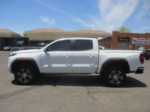 2024 GMC Canyon Base