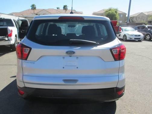 2019 Ford Escape S