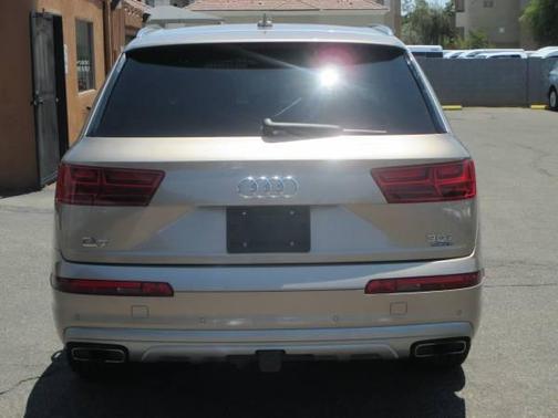 2018 Audi Q7 3.0T Premium Plus