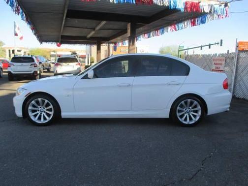 2011 BMW 328 328i SA SULEV