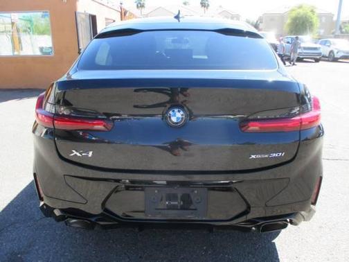 Black Sapphire Metallic 2025 BMW X4 xDrive30i