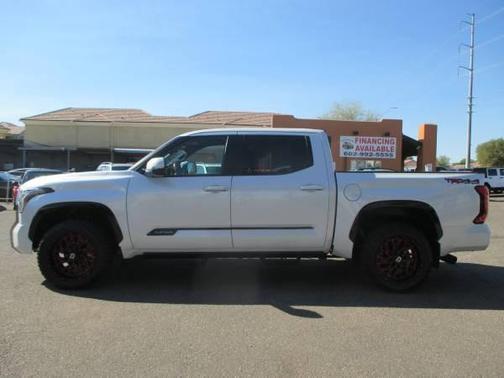 2024 Toyota Tundra Platinum
