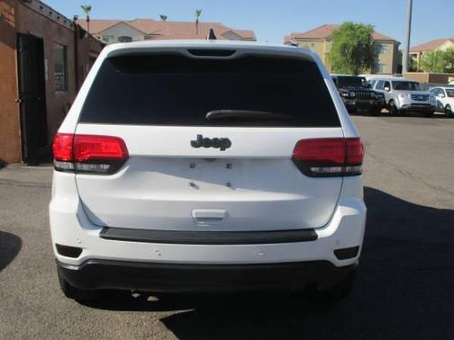 2018 Jeep Grand Cherokee Laredo