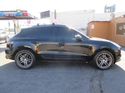 2019 Porsche Macan Base