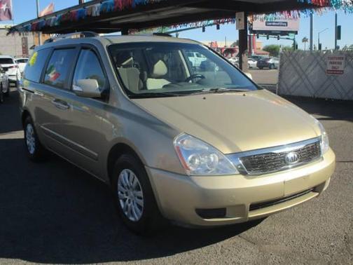 2011 Kia Sedona LX