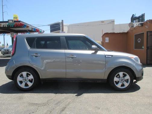 2018 Kia Soul Base