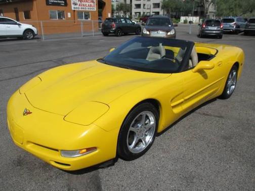 Millennium Yellow 2000 Chevrolet Corvette Base