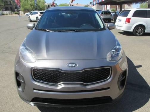 Mineral Silver 2018 Kia Sportage LX