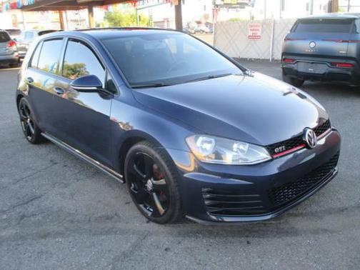 2017 Volkswagen Golf GTI 2.0T S 4-Door