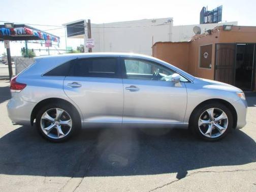 Celestial Silver Metallic 2015 Toyota Venza XLE