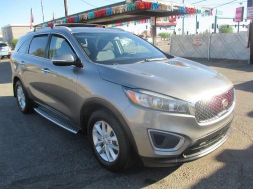 2016 Kia Sorento LX