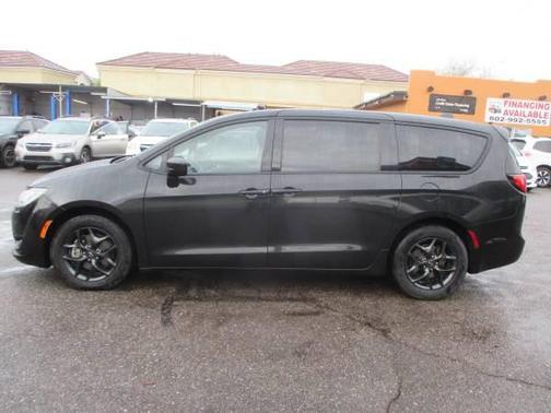 2018 Chrysler Pacifica Touring Plus