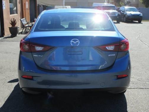 2017 Mazda Mazda3 Sport