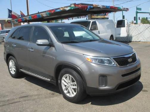 2015 Kia Sorento LX