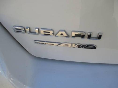 2016 Subaru Impreza 2.0i