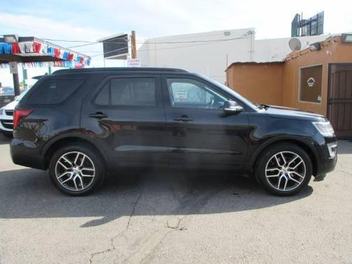 2017 Ford Explorer sport