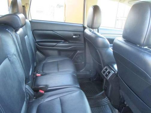 2020 Mitsubishi Outlander SEL