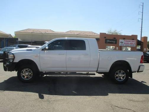 2020 RAM 2500 Laramie Mega Cab 4X4 6'4' Box