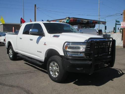 2020 RAM 2500 Laramie Mega Cab 4X4 6'4' Box