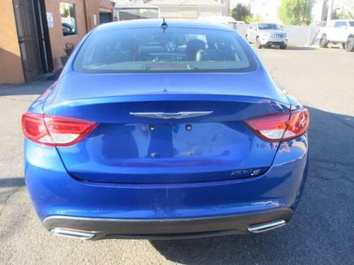 Vivid Blue Pearlcoat 2015 Chrysler 200 S