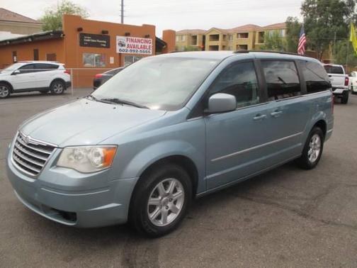 2010 Chrysler Town & Country Touring