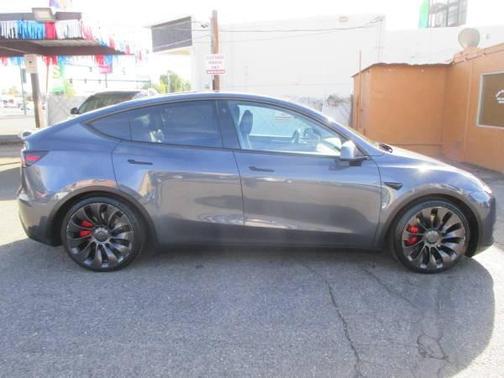 2023 Tesla Model Y Performance Dual Motor All-Wheel Drive