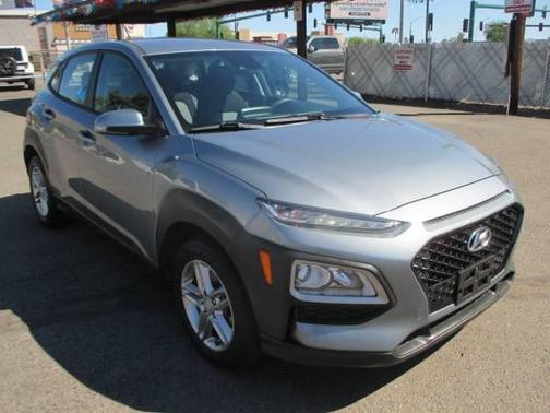 2021 Hyundai KONA SE