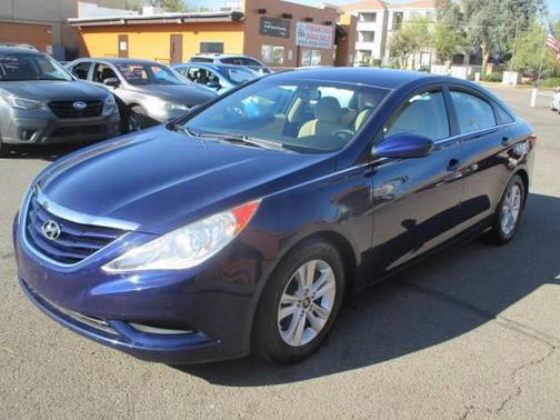 2011 Hyundai SONATA GLS