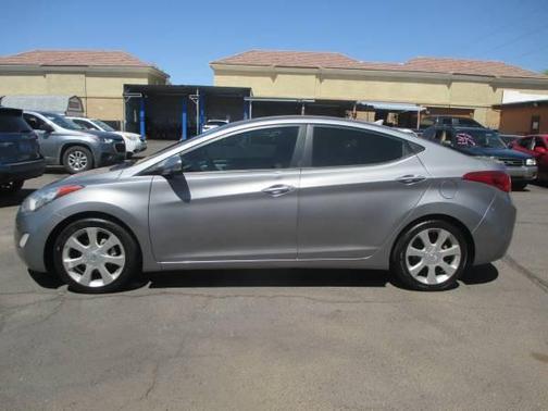 2012 Hyundai ELANTRA Limited