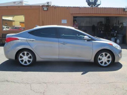 2012 Hyundai ELANTRA Limited