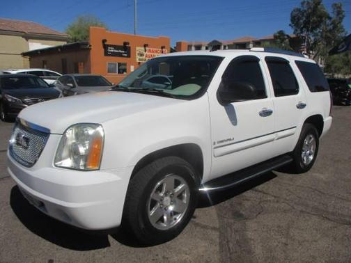 Summit White 2007 GMC Yukon Denali