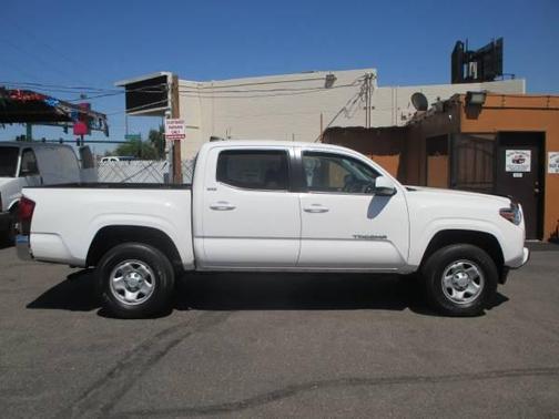 2022 Toyota Tacoma SR5