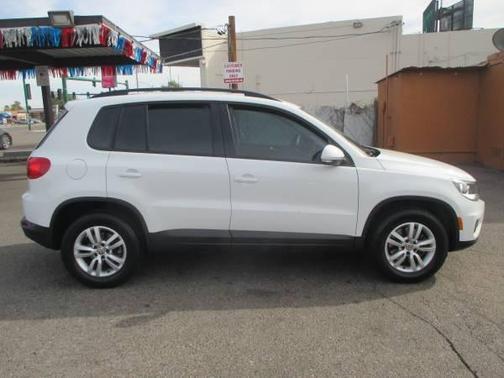 2016 Volkswagen Tiguan S
