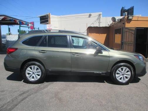 Wilderness Green Metallic 2019 Subaru Outback 2.5i Premium