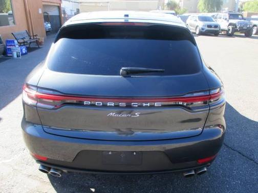 2020 Porsche Macan S