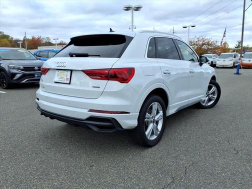 2023 Audi Q3 45 S line Premium