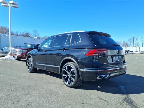 2023 Volkswagen Tiguan 2.0T SEL R-Line