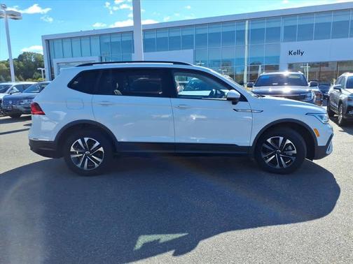 2024 Volkswagen Tiguan 2.0T S