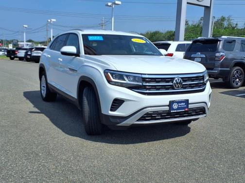 2022 Volkswagen Atlas Cross Sport 2.0T SE w/Technology